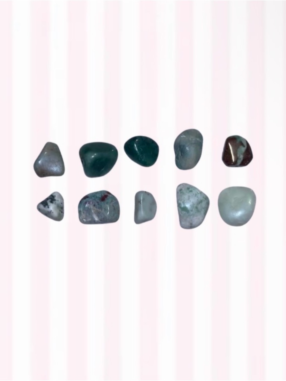 Assorted crystal and stones - Green & White Mix (unknown kind)